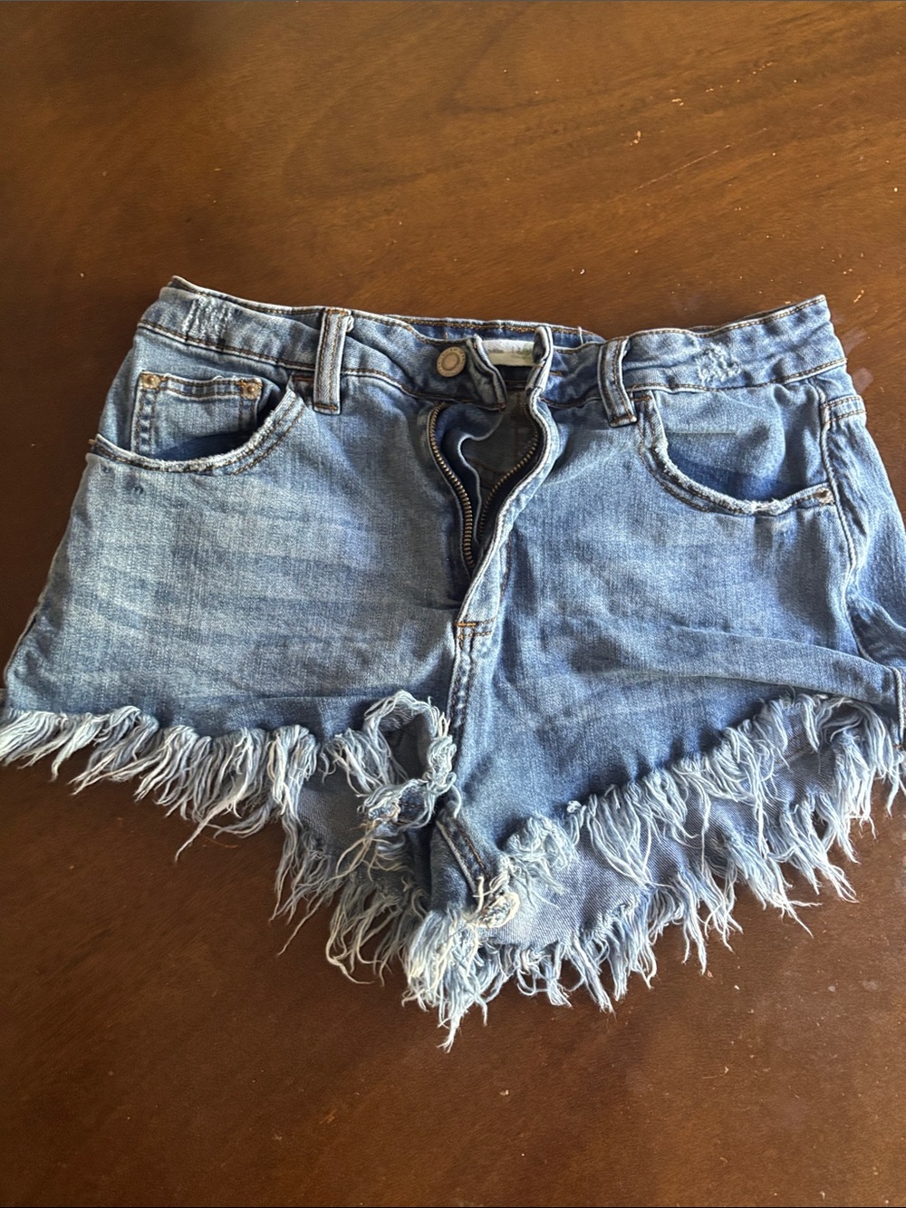 Denim Frayed Hem Women's Shorts - Light Blue- Medium I&M